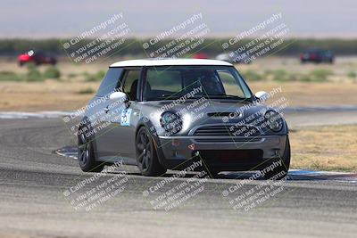 media/Sep-20-2025-Extreme Speed (Sat) [[1fcc23683c]]/Orange (Mid Intermediate)/Session 2 (Sunrise)/
